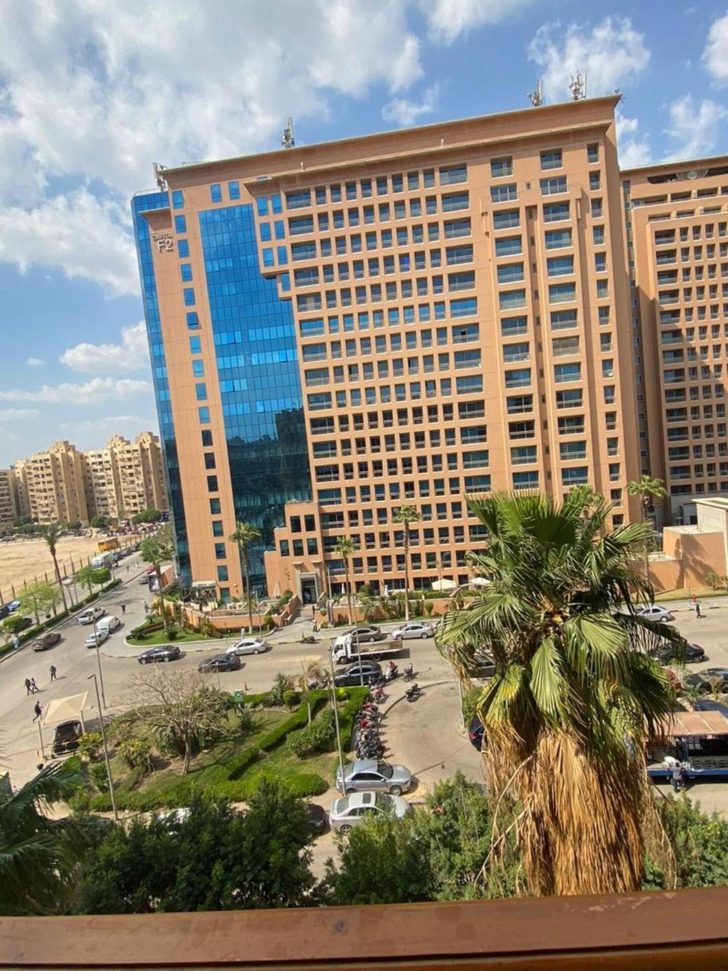 Appartamento All-new Cozy In Stars - فاخرة أمام سيتي ستارز Il Cairo