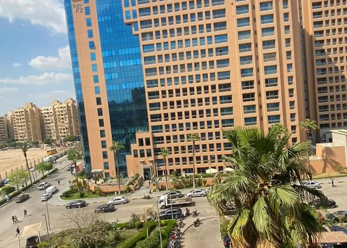 All-New Cozy Stay In City Stars - شقة فاخرة أمام سيتي ستارز