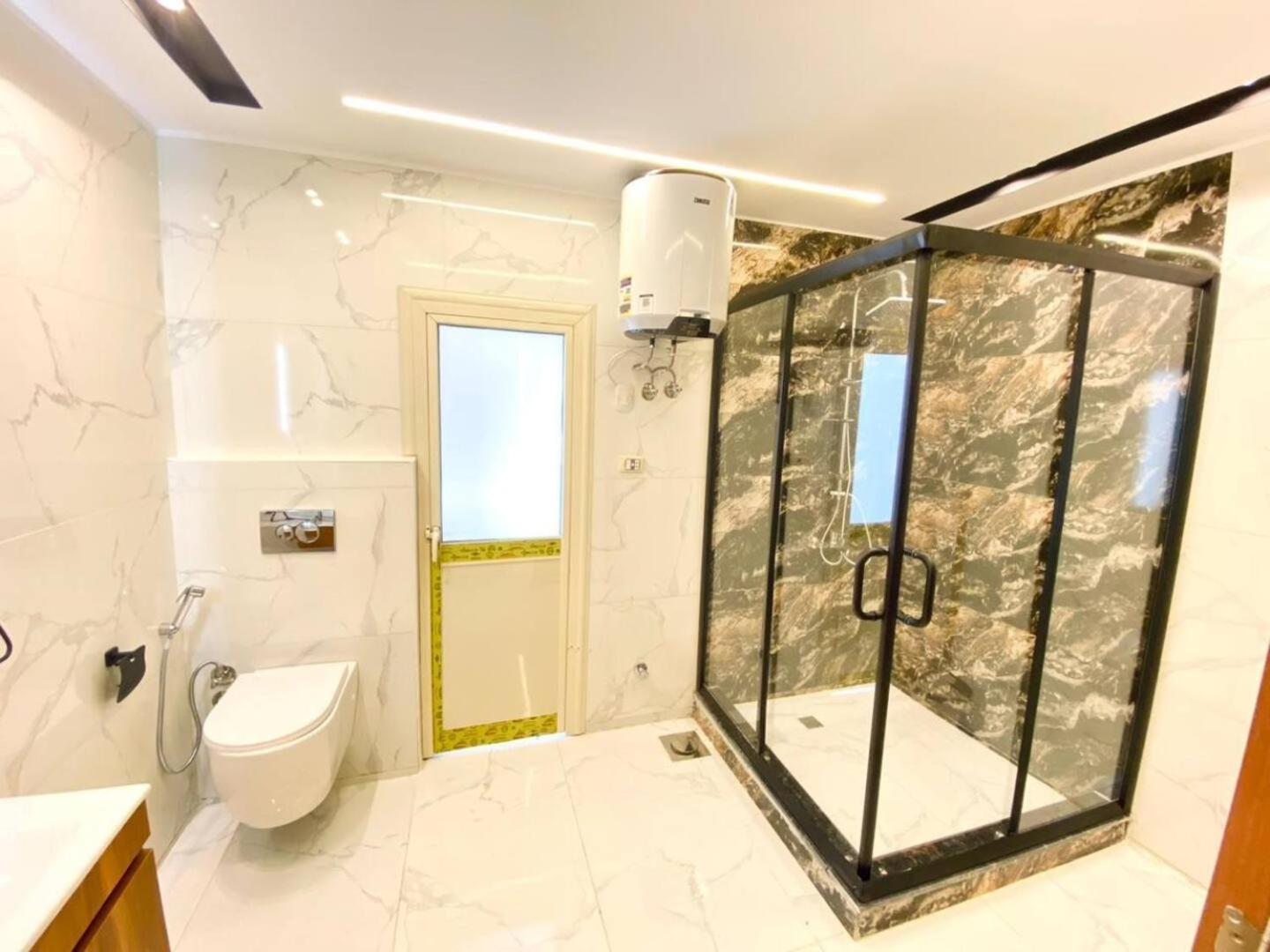 All-new Cozy In Stars - فاخرة أمام سيتي ستارز Apartamento